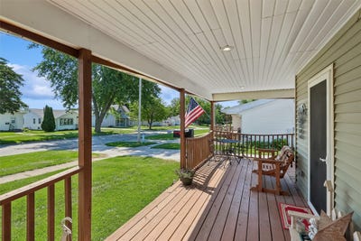 /international/us/603-n-12th-street-guthrie-center-ia-110108334483/