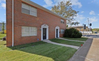 /international/us/1218-iron-street-st-louis-mn-110102780703/