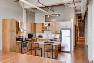 /international/us/730-washington-ave-n-minneapolis-mn-110105317057/