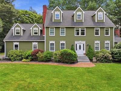 /international/us/30-knollwood-drive-charlton-ma-110108804907/