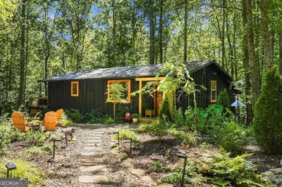 /international/us/299-yellow-bluff-road-dahlonega-ga-110120124295/