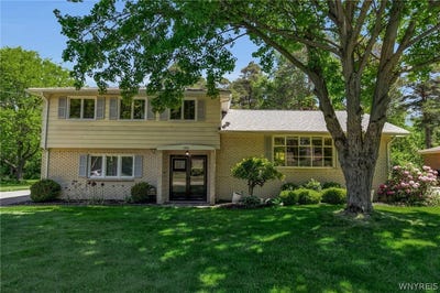 /international/us/1400-stainton-lake-view-ny-110108657311/