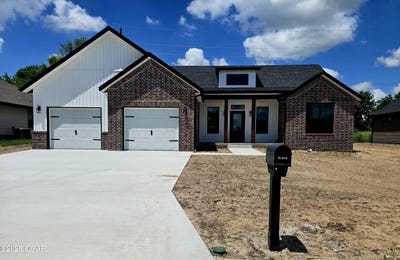 /international/us/2221-harlow-street-carthage-mo-110100565011/