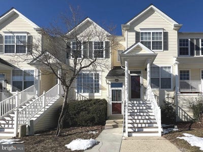 /international/us/1439-nestlewood-court-crofton-md-110107198157/