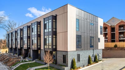 /international/us/3972-midland-ave-knoxville-tn-110106430225/