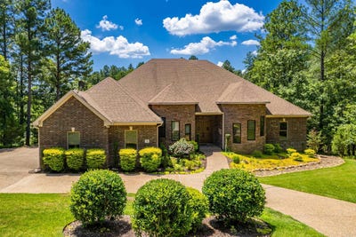 /international/us/15-serenar-way-hot-springs-village-ar-110101166983/