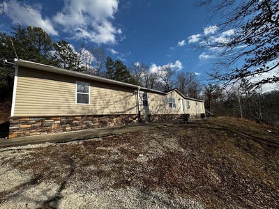 /international/us/4636-state-route-5-ashland-ky-110105854271/