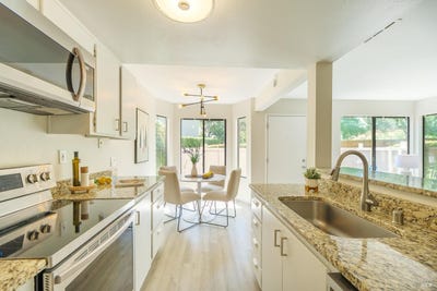 /international/us/56-dockside-circle-san-rafael-ca-110108696550/