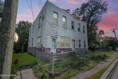 /international/us/200-202-blackwood-clementon-road-pine-hill-nj-110108821762/