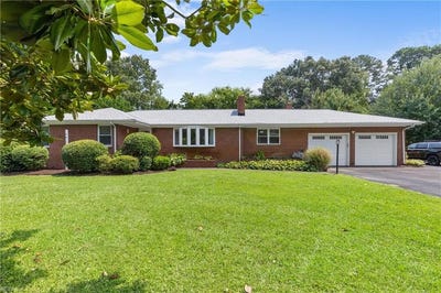 /international/us/2016-oak-leaf-ln-virginia-beach-va-110101407817/?lang=zh-tw
