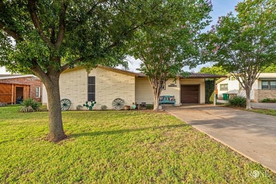 /international/us/2519-yale-ave-san-angelo-tx-110099576398/