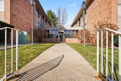 /international/us/756-w-kilgore-road-kalamazoo-mi-110106276066/