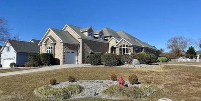 /international/us/100-lookout-ridge-cedar-point-nc-110106697642/