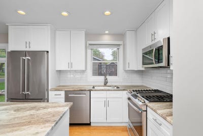 /international/us/134-inglewood-street-long-lake-mn-110108655038/