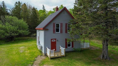 /international/us/751-kennedy-highway-milbridge-me-110101102687/?lang=de