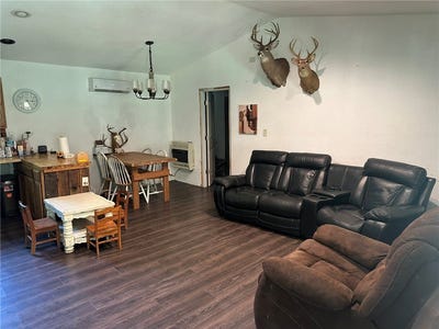 /international/us/224-madison-5145-road-elkins-ar-110110030557/