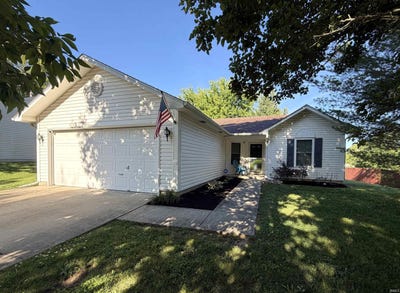 /international/us/504-s-crimson-court-bloomington-in-110108918988/