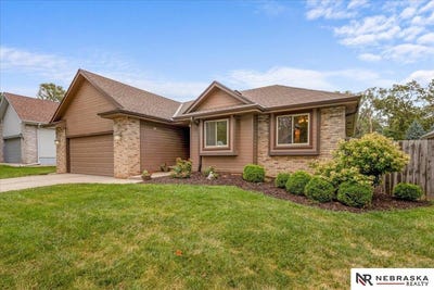 /international/us/5429-s-56th-street-omaha-ne-110110406045/