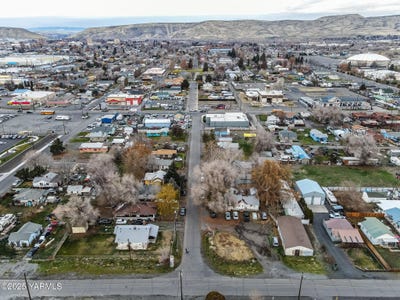 /international/us/1408-1428-s-8th-st-yakima-wa-110104265086/