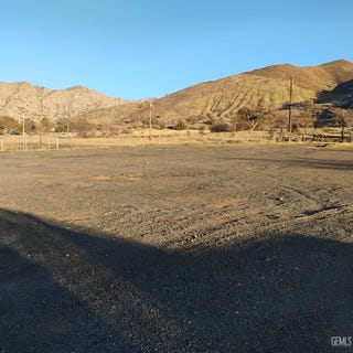 /international/us/4030-lake-isabella-boulevard-bodfish-ca-110097967426/
