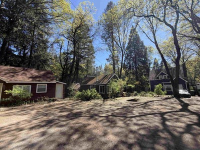 /international/us/4210-wells-avenue-dunsmuir-ca-110107072993/