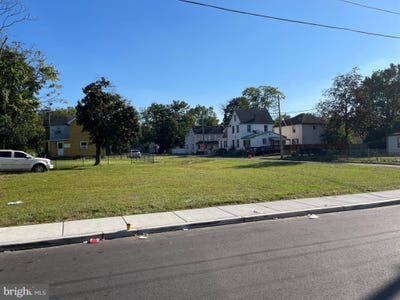 /international/us/122-w-washington-street-paulsboro-nj-110093058928/?lang=en