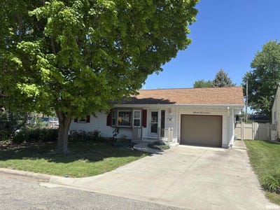 /international/us/717-harmony-lane-lacon-il-110107821987/