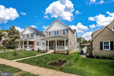 /international/us/109-w-13th-st-frederick-md-110108110432/