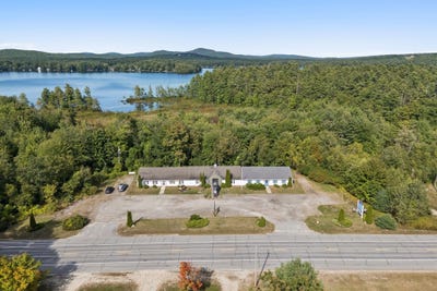 /international/us/37-roosevelt-trail-casco-me-110110221337/