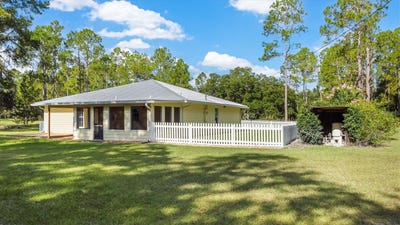 /international/us/17925-se-49th-place-hawthorne-fl-110101346385/
