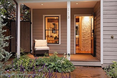 /international/us/213-w-bleeker-street-aspen-co-110105507169/