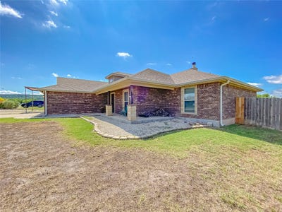 /international/us/235-countryside-drive-tuscola-tx-110108388823/