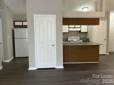 /international/us/7344-rose-terrace-court-charlotte-nc-110108015995/