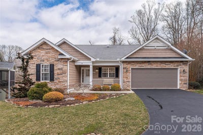 /international/us/59-old-pasture-way-hendersonville-nc-110106095450/
