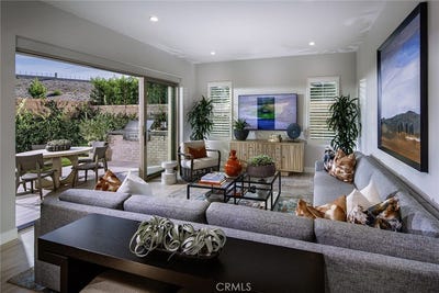 /international/us/214-maricopa-irvine-ca-110103526492/