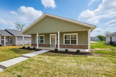 /international/us/644-clifton-avenue-springfield-oh-110098092106/