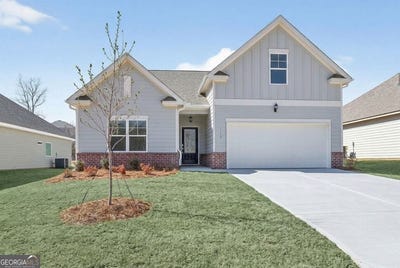 /international/us/176-greenview-court-homer-ga-110107194682/