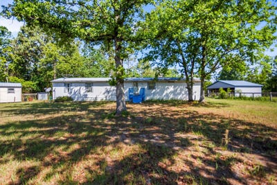 /international/us/289-beck-road-williston-sc-110107851426/