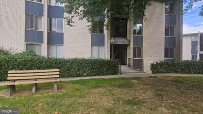 /international/us/2515-baltimore-road-rockville-md-110120416718/