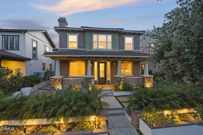 /international/us/1423-caspian-way-oxnard-ca-110108410819/