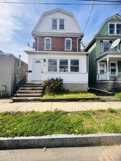 /international/us/77-seneca-street-wilkes-barre-pa-110099098526/