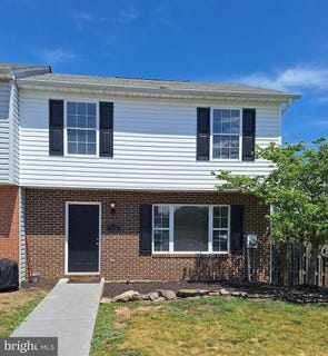 /international/us/515-emily-ln-winchester-va-110108218407/