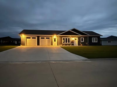 /international/us/2661-warren-circle-rock-valley-ia-110100514728/?lang=zh-tw