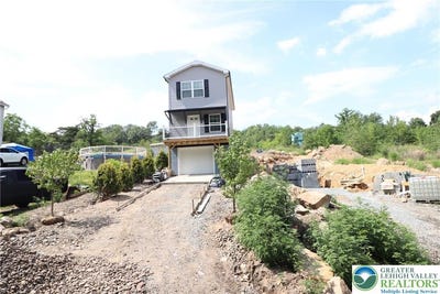 /international/us/1025-w-princeton-avenue-palmerton-boro-pa-110100191689/