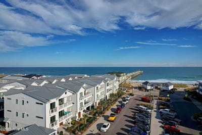 /international/us/18-seagull-street-wrightsville-beach-nc-110104150829/
