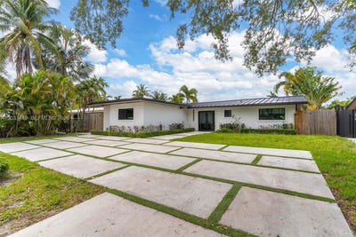 /international/us/1713-sw-5th-st-fort-lauderdale-fl-110108553212/