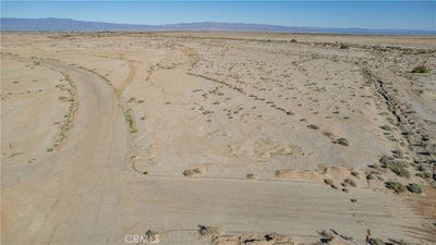 /international/us/1918-desert-king-ave-thermal-ca-110106025334/