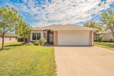 /international/us/330-beaumont-drive-weatherford-tx-110107199835/