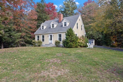 /international/us/61-pennacook-circle-wells-me-110120531488/