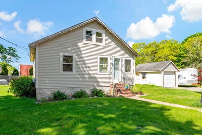 /international/us/16-annette-avenue-east-falmouth-ma-110100628771/